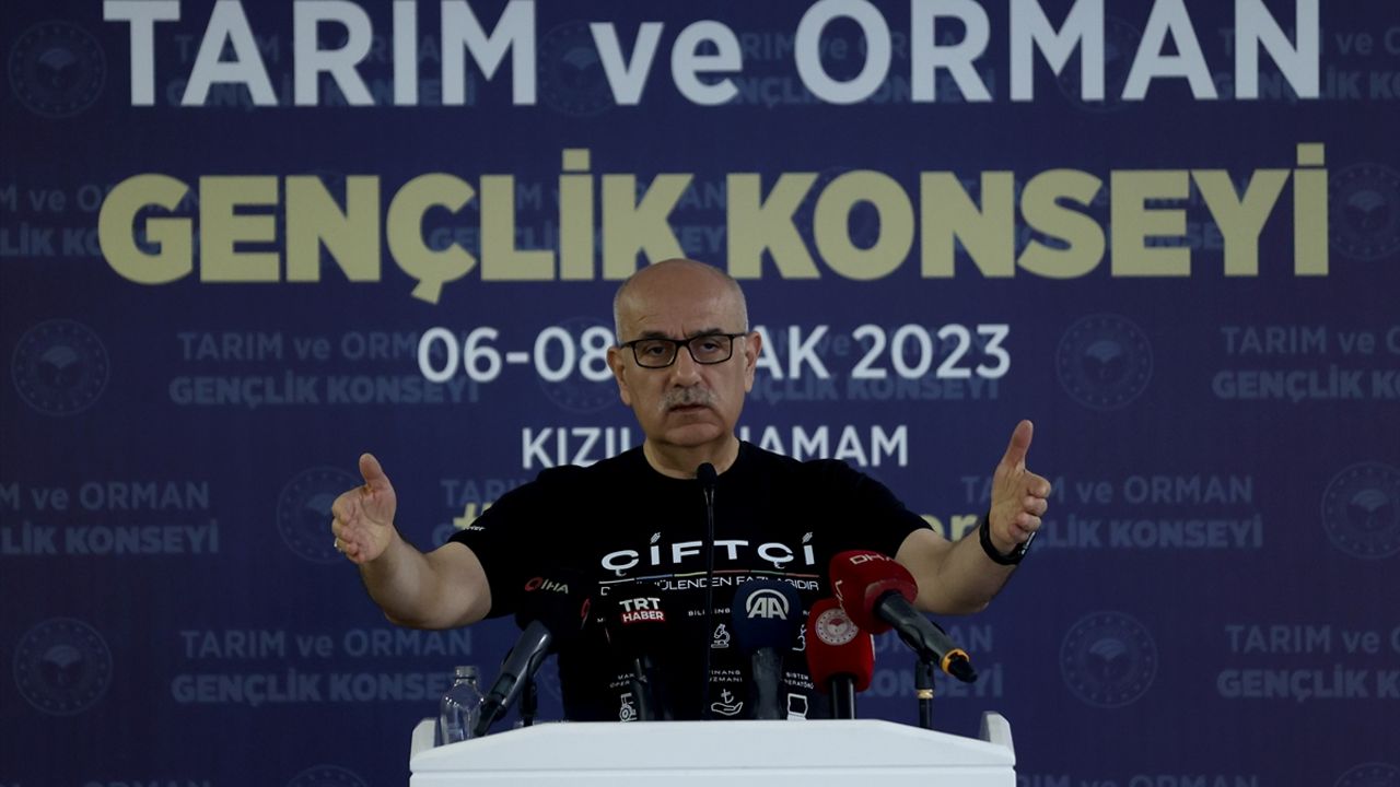 Bakan Kirişci, Tarım ve Orman Gençlik Konseyi Tanıtım Toplantısı'nda konuştu:
