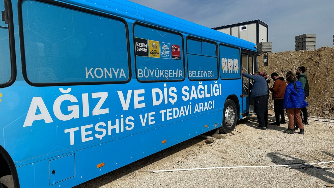 Konya Mobil Gözlük ve Diş Araçları depremzedelere derman oluyor