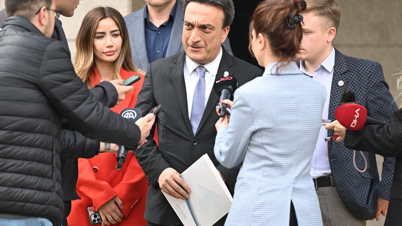Muharrem İnce'nin cumhurbaşkanı adaylığından çekilmesine ilişkin dilekçe YSK'ye sunuldu