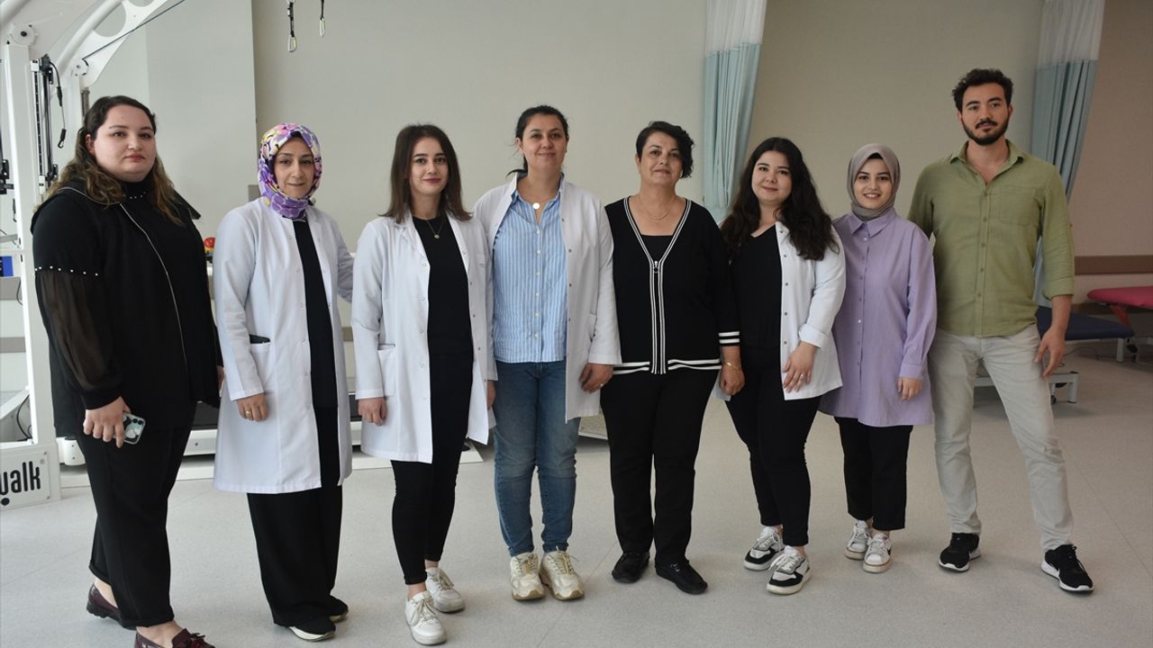 Selçuk Üniversitesi bünyesindeki merkezde serebral palsi hastası çocuklar hayata hazırlanıyor