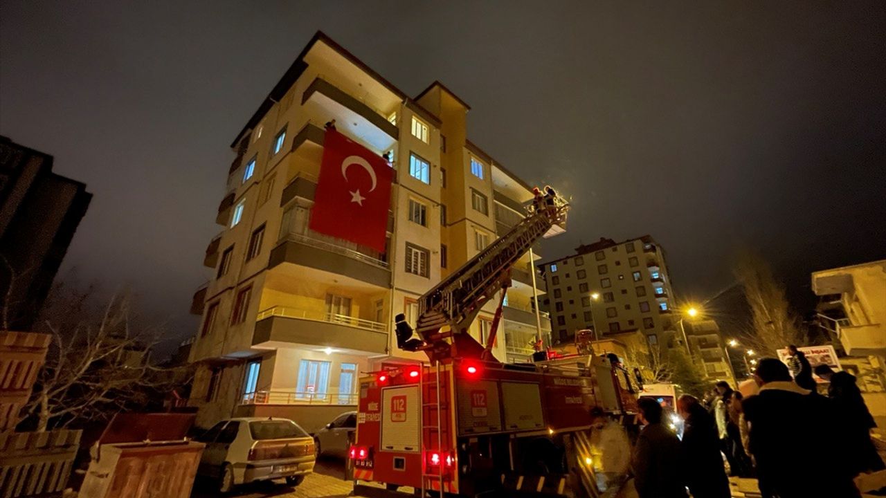 Şehit Piyade Sözleşmeli Er Kemal Batur'un ailesine şehadet haberi verildi
