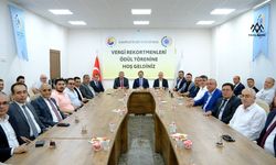 Karapınar'da vergi rekortmenleri ödüllendirildi