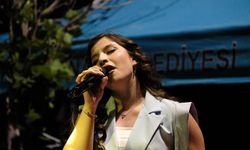 Karapınar'da Aleyna Çalık Rüzgârı! Millet Bahçesi Konser Alanını Dolduran Kalabalık Unutulmaz Bir Gece Yaşadı!