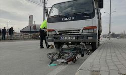 Ereğli'de kamyonun çarptığı bisikletin sürücüsü yaralandı