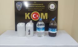 Konya'daki sahte içki operasyonunda 19 litre alkol ele geçirildi