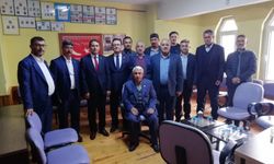 CHP İlçe Başkanı Kamil Bülbül Okuyucu ve Yönetim Kurulu Üyeleri Muhtarlar Derneğini Ziyaret Ettiler