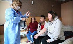 Depremzedeler için "Mobil Sağlık Hizmeti" ve "Sağlık Merkezi" uygulamaları hayata geçirildi