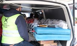 Karapınarlı yardımseverler kurdukları taşınabilir telefon şarj sistemiyle afet bölgesinde