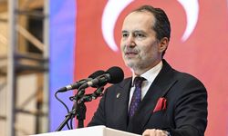 Yeniden Refah Partisi Genel Başkanı Erbakan, aday tanıtım toplantısında konuştu: