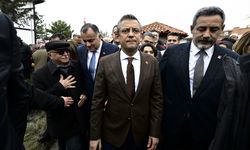 CHP Genel Başkanı Özel, gazetecilerin sorularını yanıtladı: