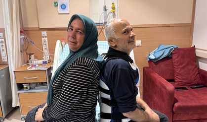 Kamburundan riskli ameliyatla kurtulup 30 yıl sonra sırtüstü yatabildi
