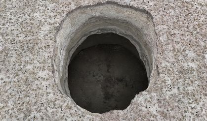Konya'da 25 metre derinliğinde obruk oluştu