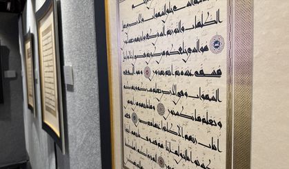 Konya'da "İstanbul Mushafı" sergisi açıldı