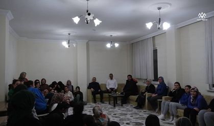 "İftarda Konuşalım" Programında Eğitim ve Değerler Ele Alındı