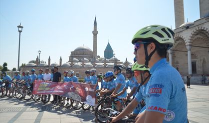 Şehit Ömer Halisdemir Bisiklet Turu'na katılanlar Konya'ya ulaştı