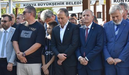 Yeniden Refah Partisi Genel Başkanı Erbakan, Konya'da cenazeye katıldı