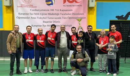 Karapınar'da öğretmenler arası voleybol turnuvası düzenlendi