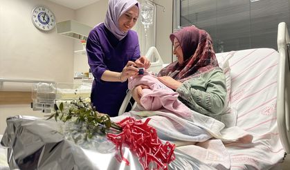 Konya'da yeni yılın ilk bebeği dünyaya geldi