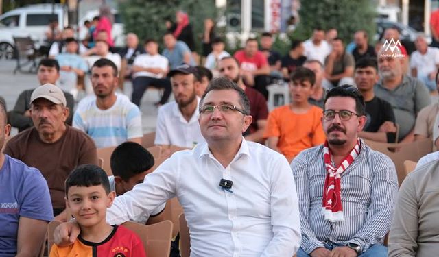 Karapınar'da Vatandaşlar Türkiye - Portekiz Maçını Birlikte İzledi
