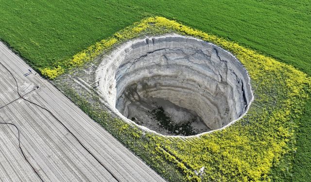 Kurak geçen kışın ardından düşen bahar yağışları obruk riskini artırıyor