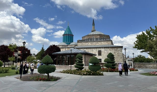 Mevlana Müzesi yılın ilk dört ayında 917 bin ziyaretçi ağırladı
