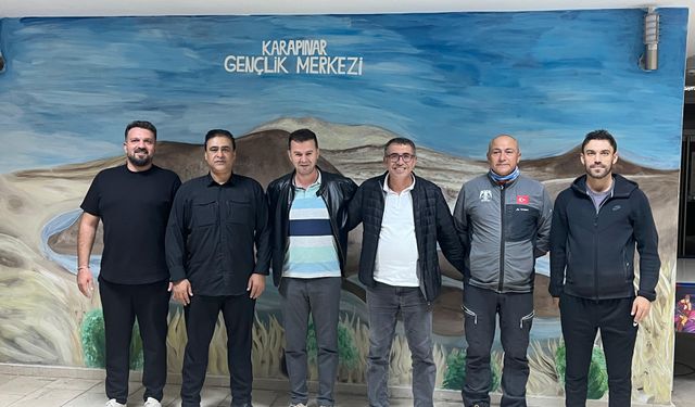 İlçedeki Spor Kulüpleri Gençlik Merkezi’nde Buluştu