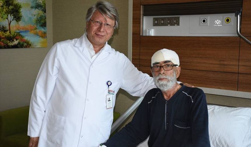 Prostattan beynine sıçrayan 3 tümörden 4 saatlik ameliyatla kurtuldu