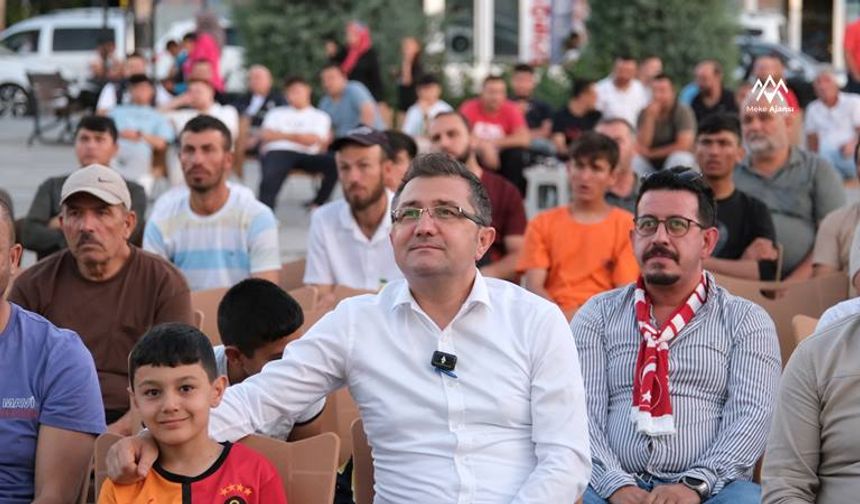 Karapınar'da Vatandaşlar Türkiye - Portekiz Maçını Birlikte İzledi