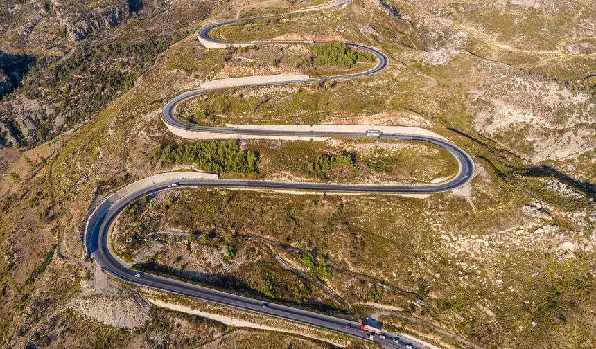 Konya ile Antalya arasındaki Taşağıl yolu