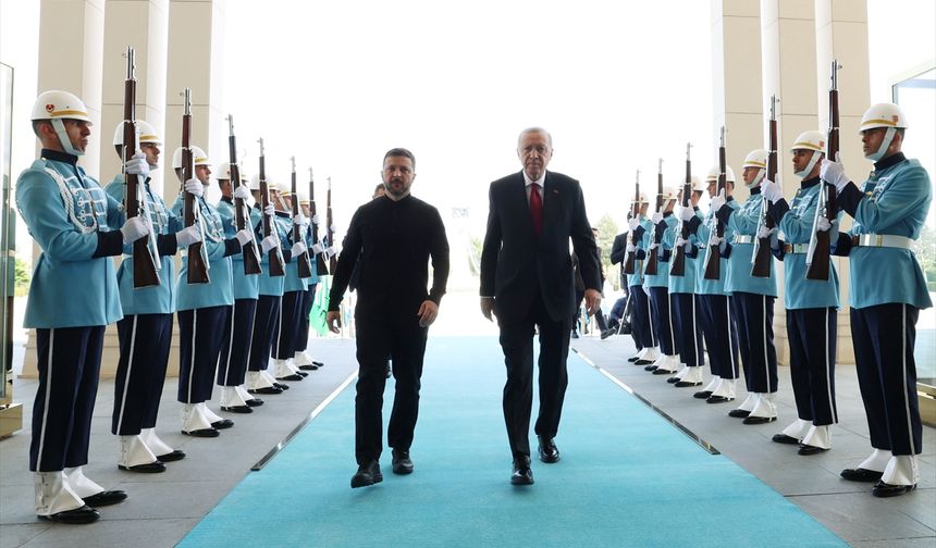 İstanbul’da Diplomatik Umut: Rusya-Ukrayna Barış Görüşmeleri Yeniden Başladı