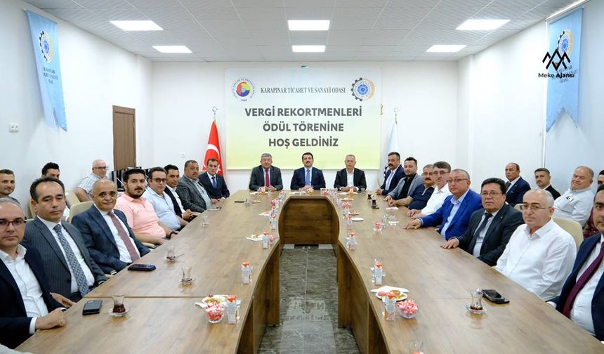 Karapınar'da vergi rekortmenleri ödüllendirildi
