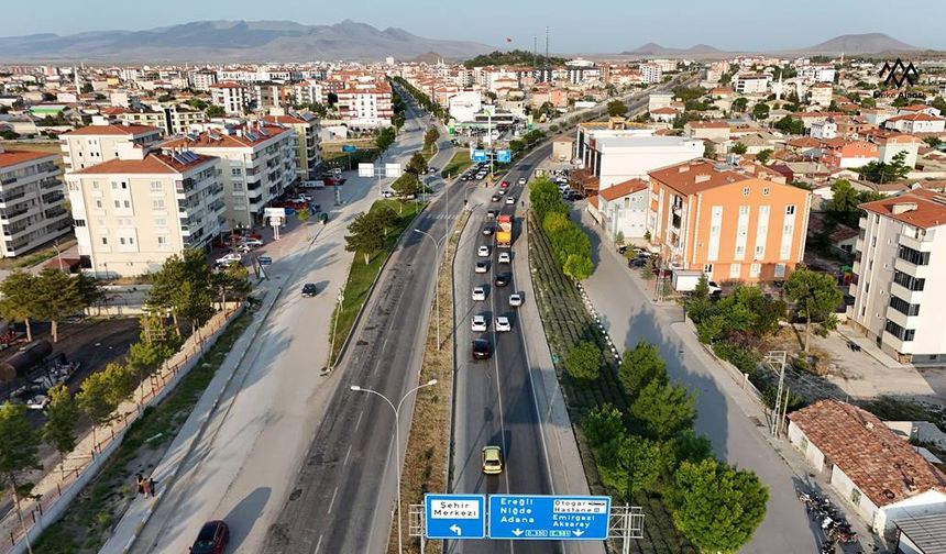 Bayram tatili trafiği Konya-Adana yolunda yoğunluk oluşturdu