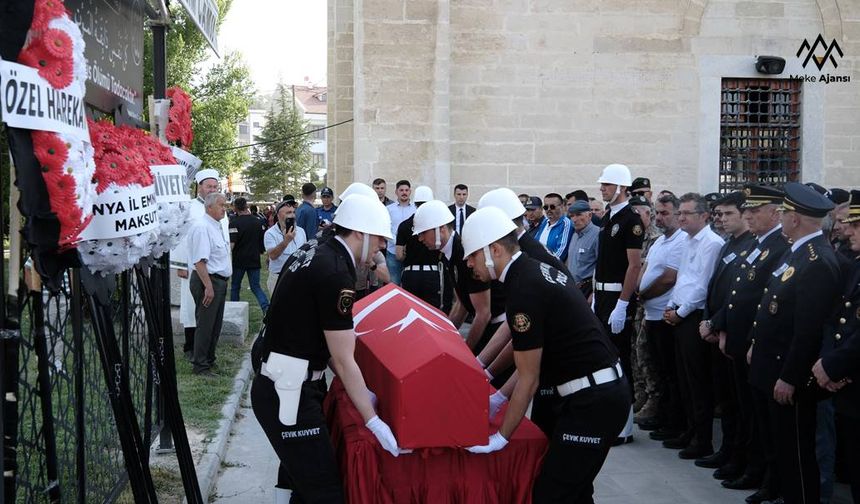 Çankırı’daki kazada hayatını kaybeden özel harekât kursiyeri Karapınar’da son yolculuğuna uğurlandı