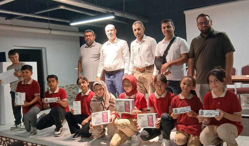 Hotamış İmam Hatip Ortaokulu’nda Yıl Sonu Şenliği Düzenlendi