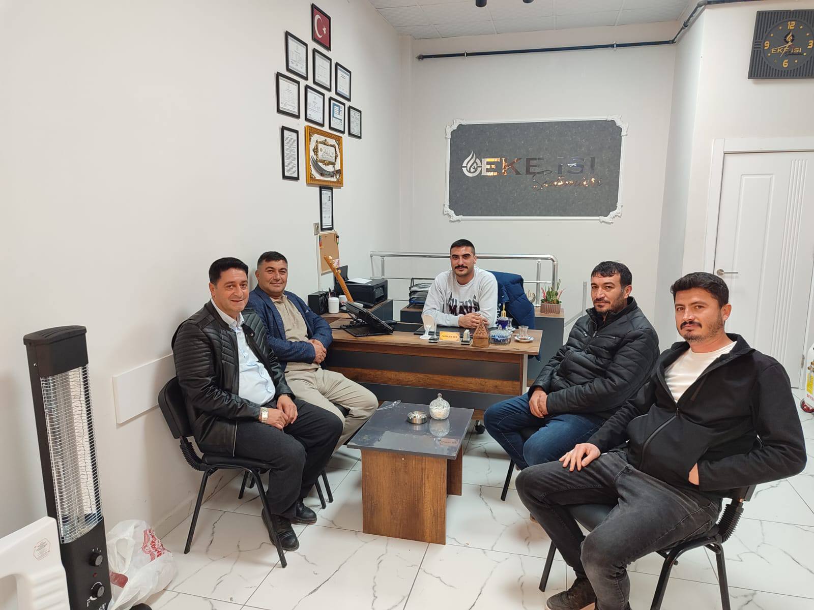 588731910 1605481407088049 3575023611432388968 N