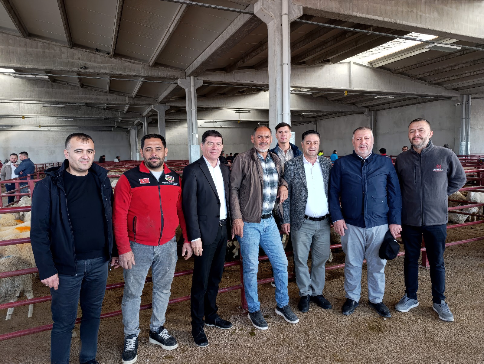 Whatsapp Image 2025 11 06 At 15.33.18 (1)