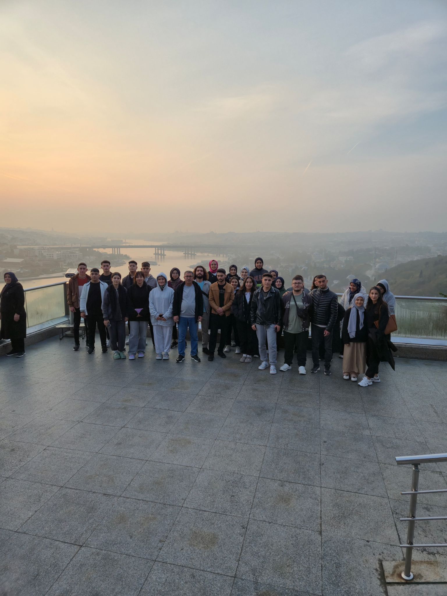 Whatsapp Image 2025 11 10 At 19.58.08 (1)