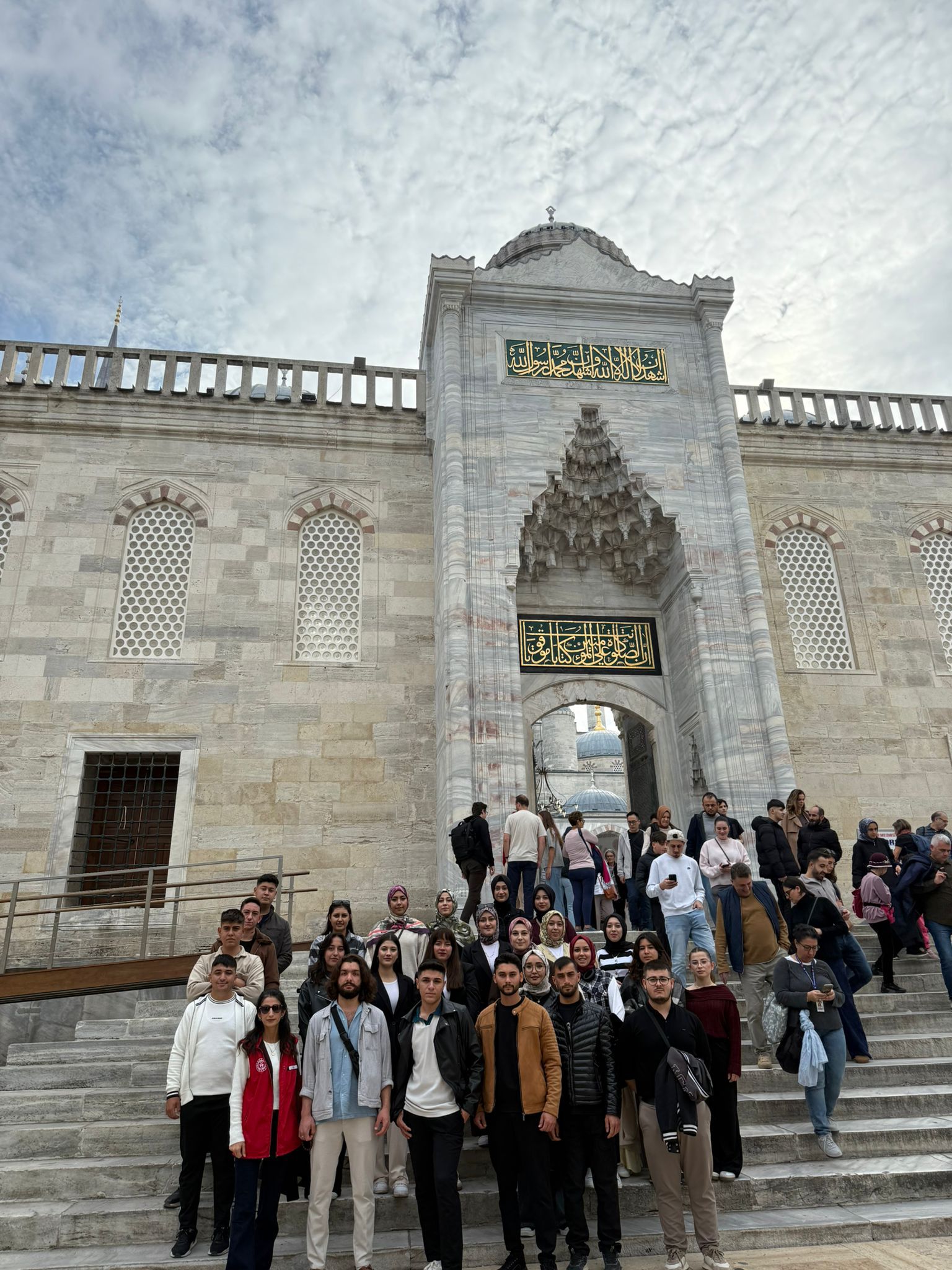 Whatsapp Image 2025 11 10 At 19.58.09